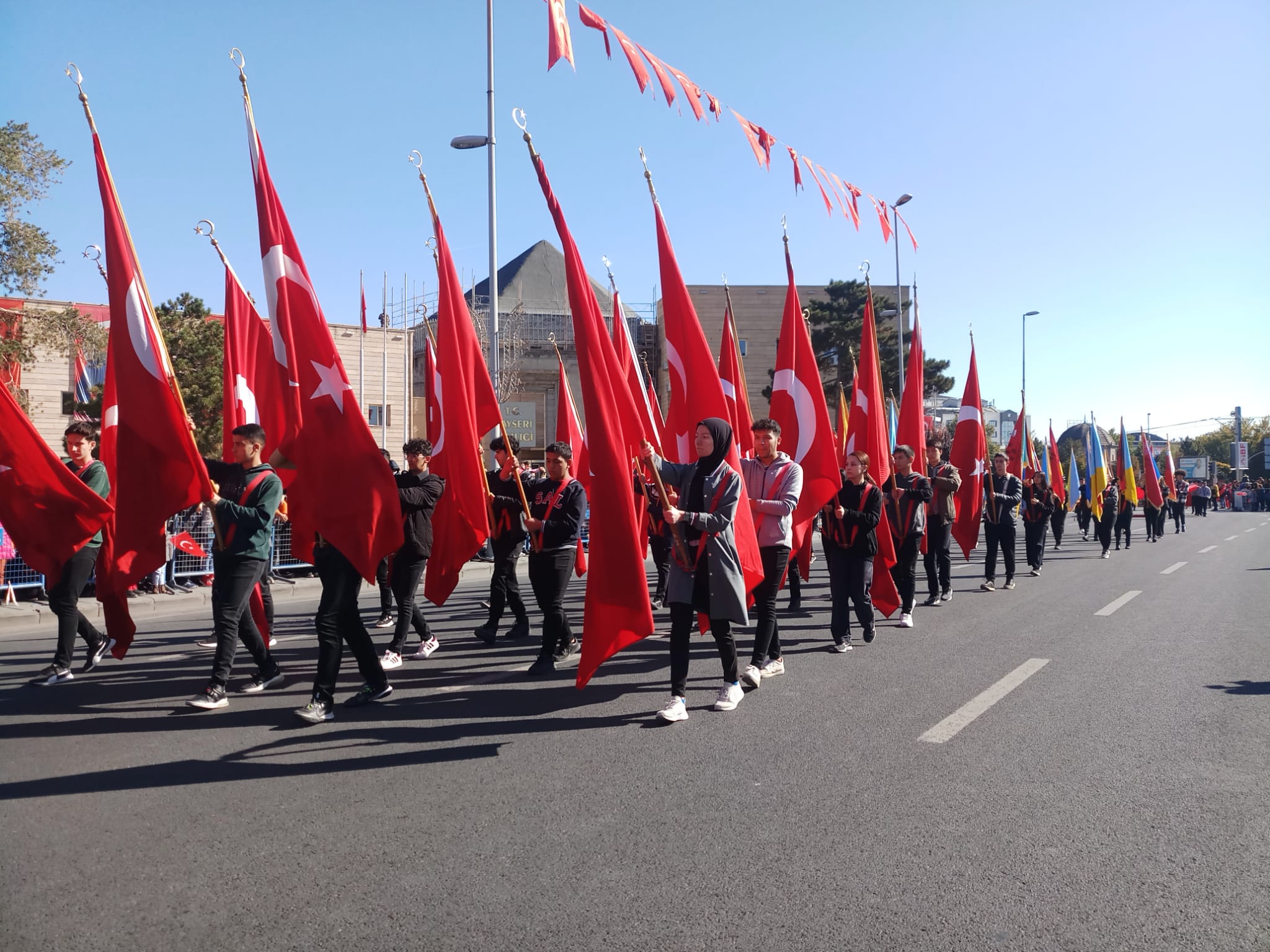 Cumhuriyet Bayramı 99. yılında coşkuyla kutlandı