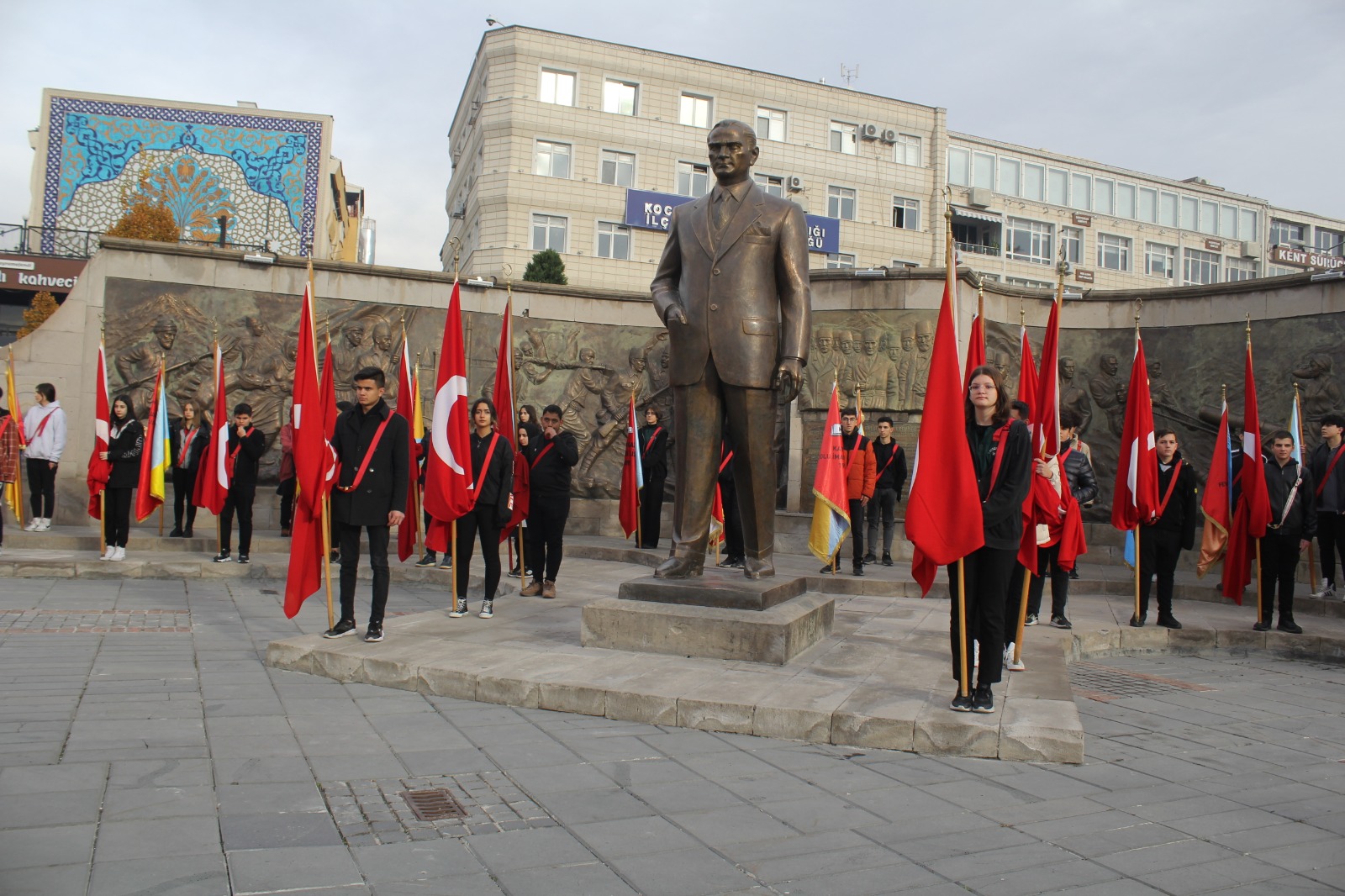 Kayseri’de Öğretmenler Günü için tören düzenlendi