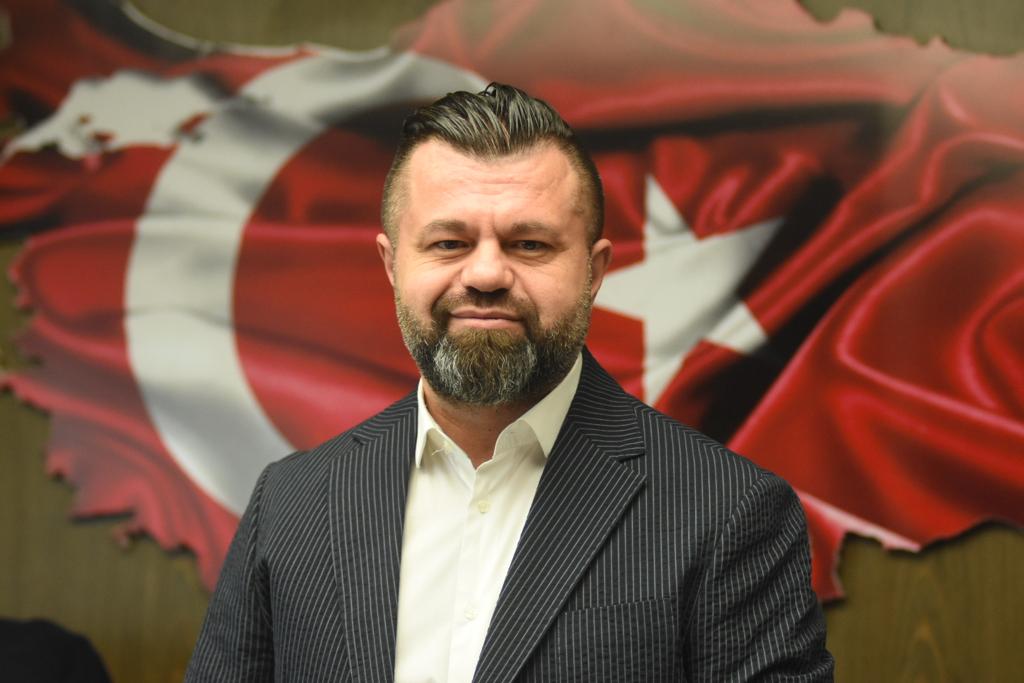 “Evinde oturup tapusunu alamayan mağdurlar var”