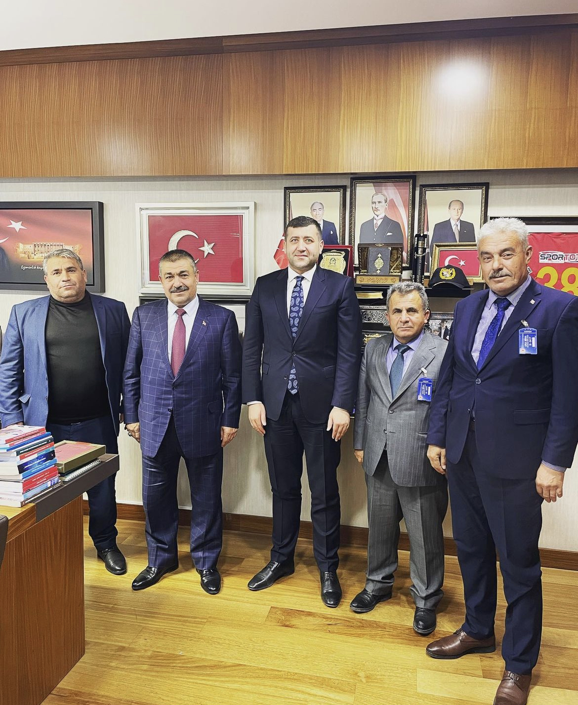 BAKİ ERSOY, KOCASİNAN MAHALLESİNDE YAŞANAN SU SORUNUNU DSİ’YE İLETTİ