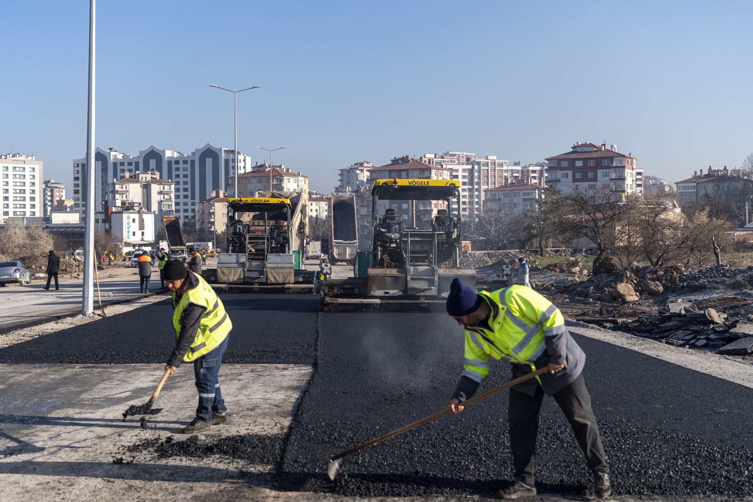 ERCİYES BULVARI’NI TALAS BULVARI’NA BAĞLAYAN YOL HİZMETE HAZIR