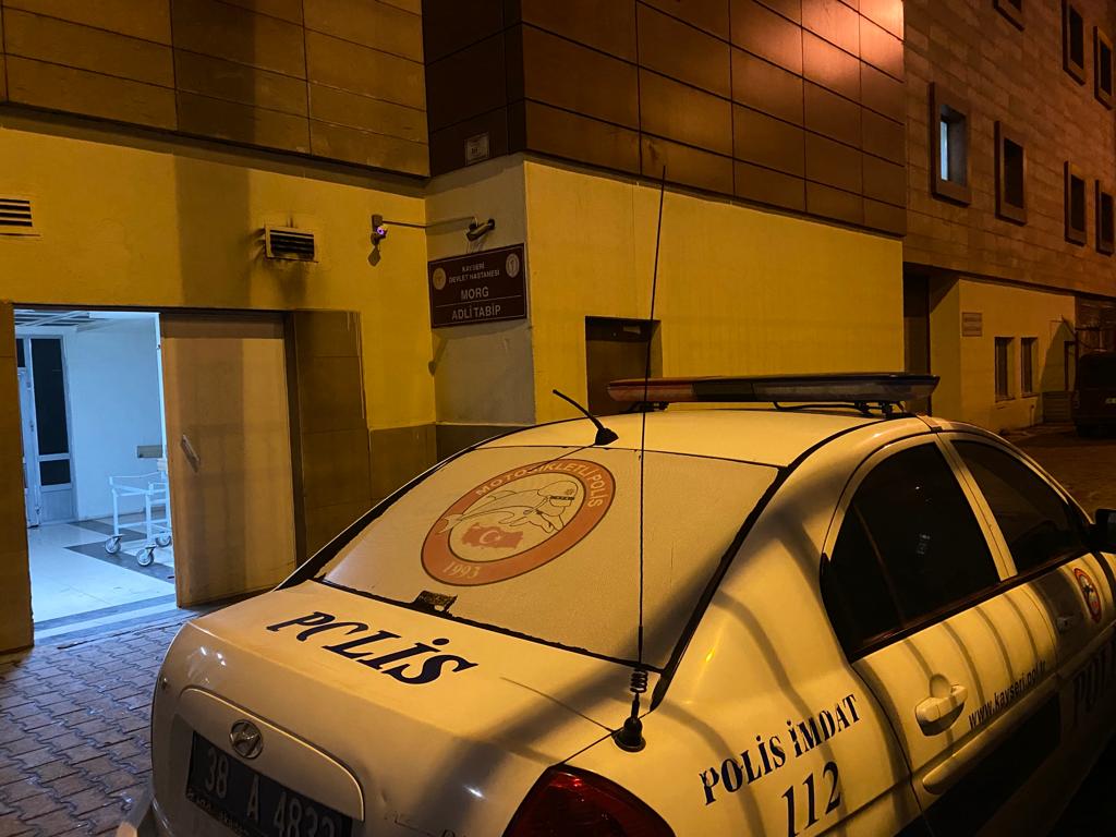 POLİS EKİPLERİNE SALDIRAN ŞÜPHELİLER GÖZALTINDA
