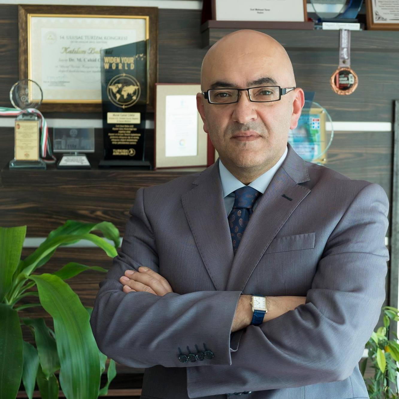 Erciyes A.Ş. Yönetim Kurulu Başkanı Murat Cahid Cıngı AK Parti’den aday adayı olacak