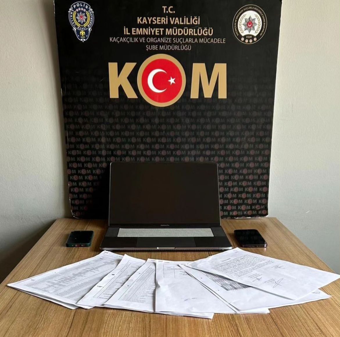 KOM’DAN TEFECİLİK OPERASYONU: 7 GÖZALTI