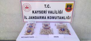 İRAN UYRUKLU 3 ŞÜPHELİNİN MİDESİNDEN 3 KİLO 382 GRAM UYUŞTURUCU ÇIKARILDI