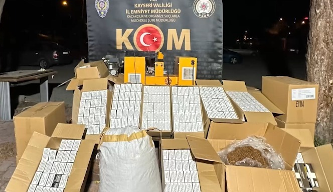 KOM’DAN KAÇAK SİGARA OPERASYONU